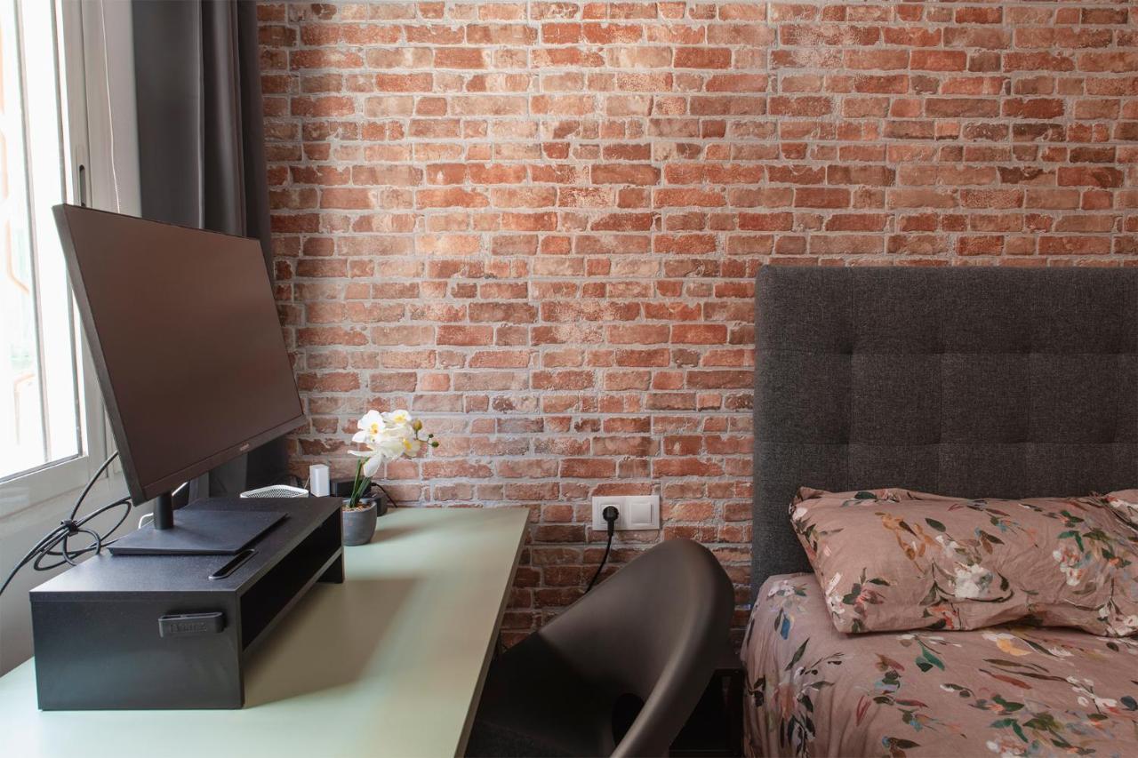 Luxury Artistic Digital Nomad 2 Bedroom W/Terrace バレンシア エクステリア 写真